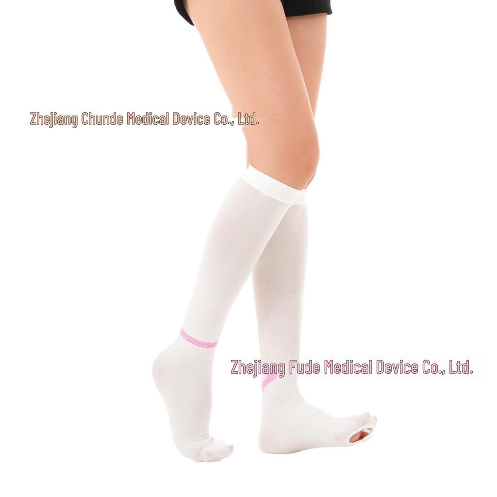 Level 1 Compression Mid-Calf Anti-Embolism White Socks - Post-Operative Gradient Pressure Elastic Care