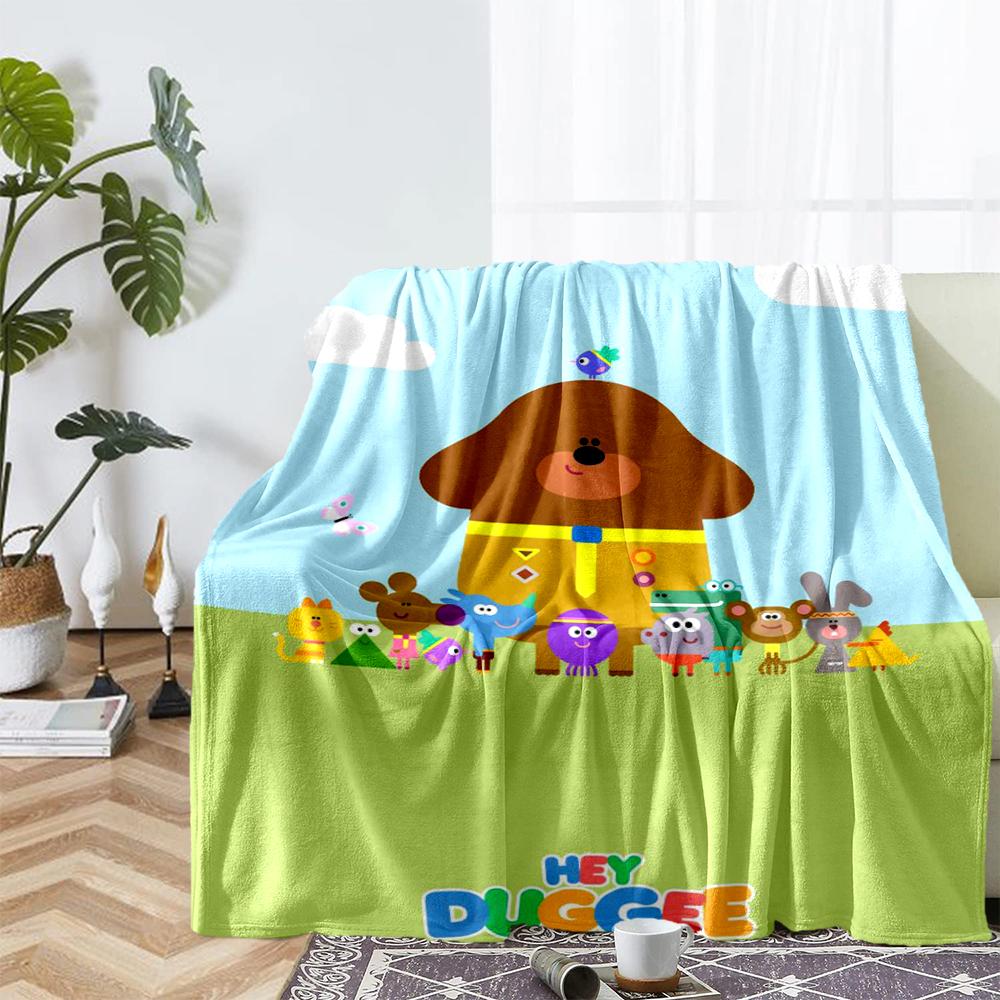 Hey Duggee Theme Printed Blanket - Perfect for Couch, Bed, Travel & Outdoor Use | Machine Washable, Cozy & Durable.