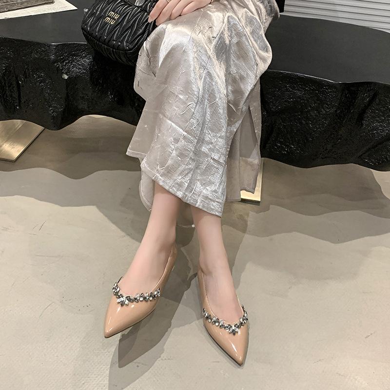 French temperament pointed patent leather rhinestone single shoes women's summer flat-soled shoes inner height increase gentle shallow mouth soft sole