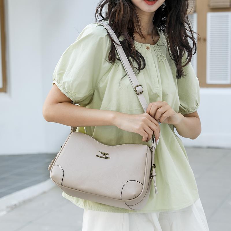 Solid Color Shoulder Bag Women's Bag Large Capacity Small Square Bag Commuter Crossbody Bag