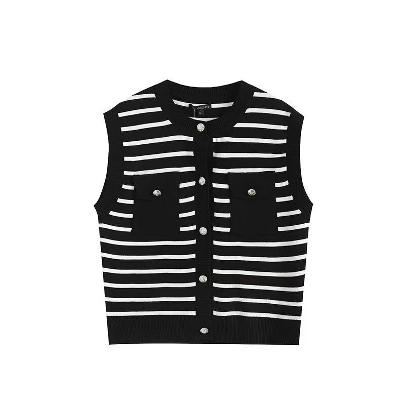 

2025 Spring Women s Striped Slim Fit Round Neck Knit Vest S