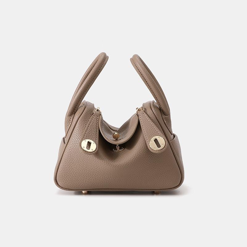 New Mini Cowhide Doctor Bag, Genuine Leather Women's Bag, Trendy Shoulder Oblique Span, Portable Pillow, Medicine Bag.