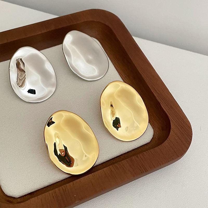 European American Metal Irregular Exaggerated Oval Large Stud Earrings for Women Party Travel Jewelry Accessories