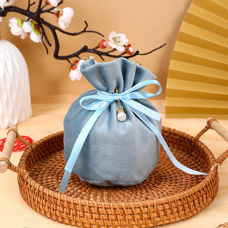 European Style Velvet Round Candy Bag - Creative Wedding & Festival Favor with Drawstring