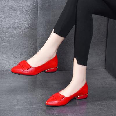 Pointed Flat-soled Single Shoes Women's Shoes Spring and  New Low-heeled First-layer Cowhide Comfortable Shallow-mouth Work Shoes