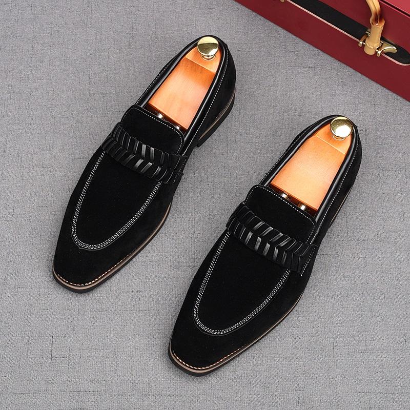 Moda Moda Nowy Dżentelmen Biznes Mokasyny Męskie Szpiczaste Zamszowe Skórzane Płaskie Buty Męskie Projektant Powrót do Domu Suknia Ślubna Obuwie