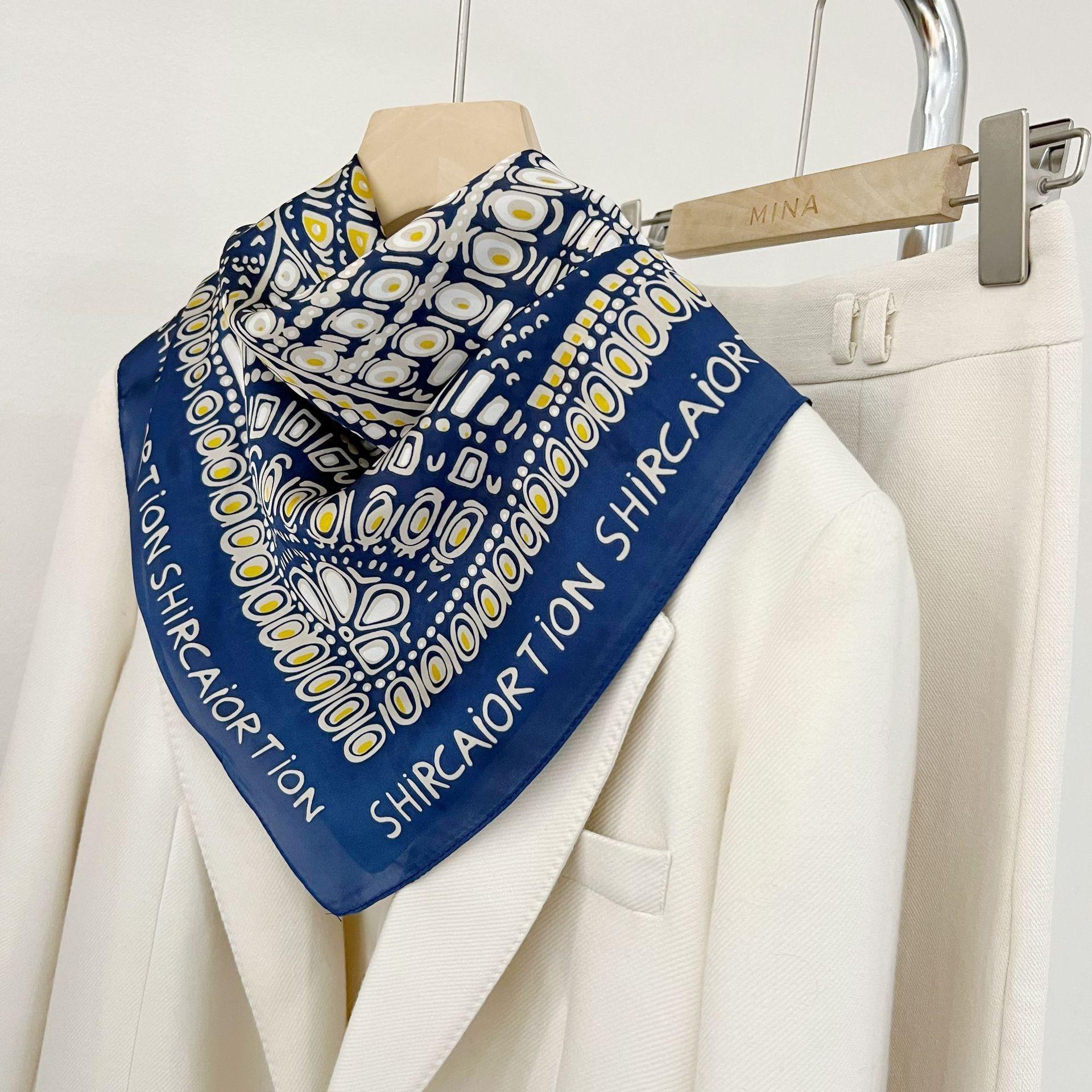 

Маленький квадратный шарф с буквенным принтом, шелковый шарф, женские тонкие резинки для волос, сумки для галстуков, аксессуары для поездок на работу и работы, шейные платки 70-70cm синий