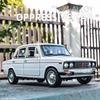 1/24  Classic Car Alloy Car Model Diecast Metal Toy Police Vehicles Car Model High Simulation Collection Childrens Gift