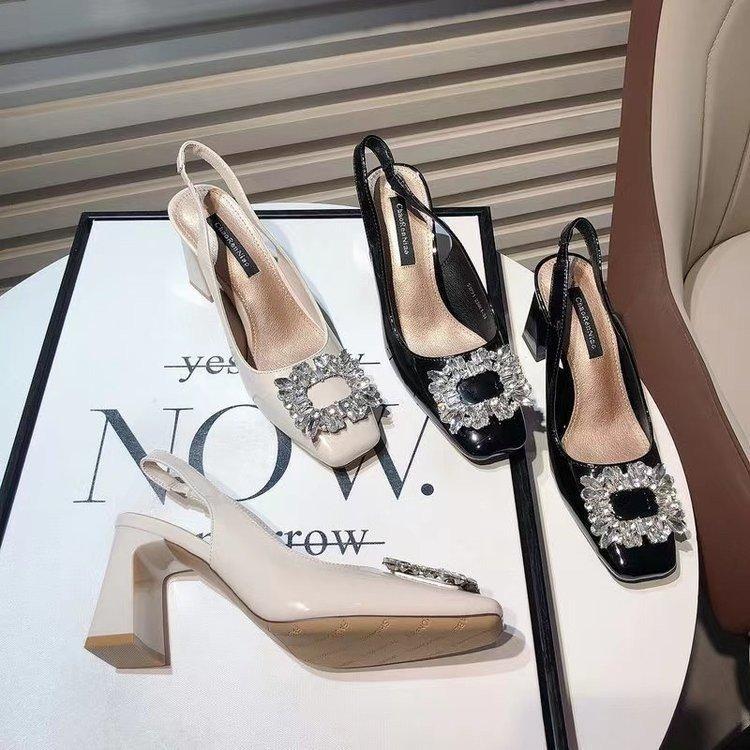 Celebrity Fan square head rhinestone square buckle high heels women 2025 new Internet celebrity word with patent leather thick heel empty shoes