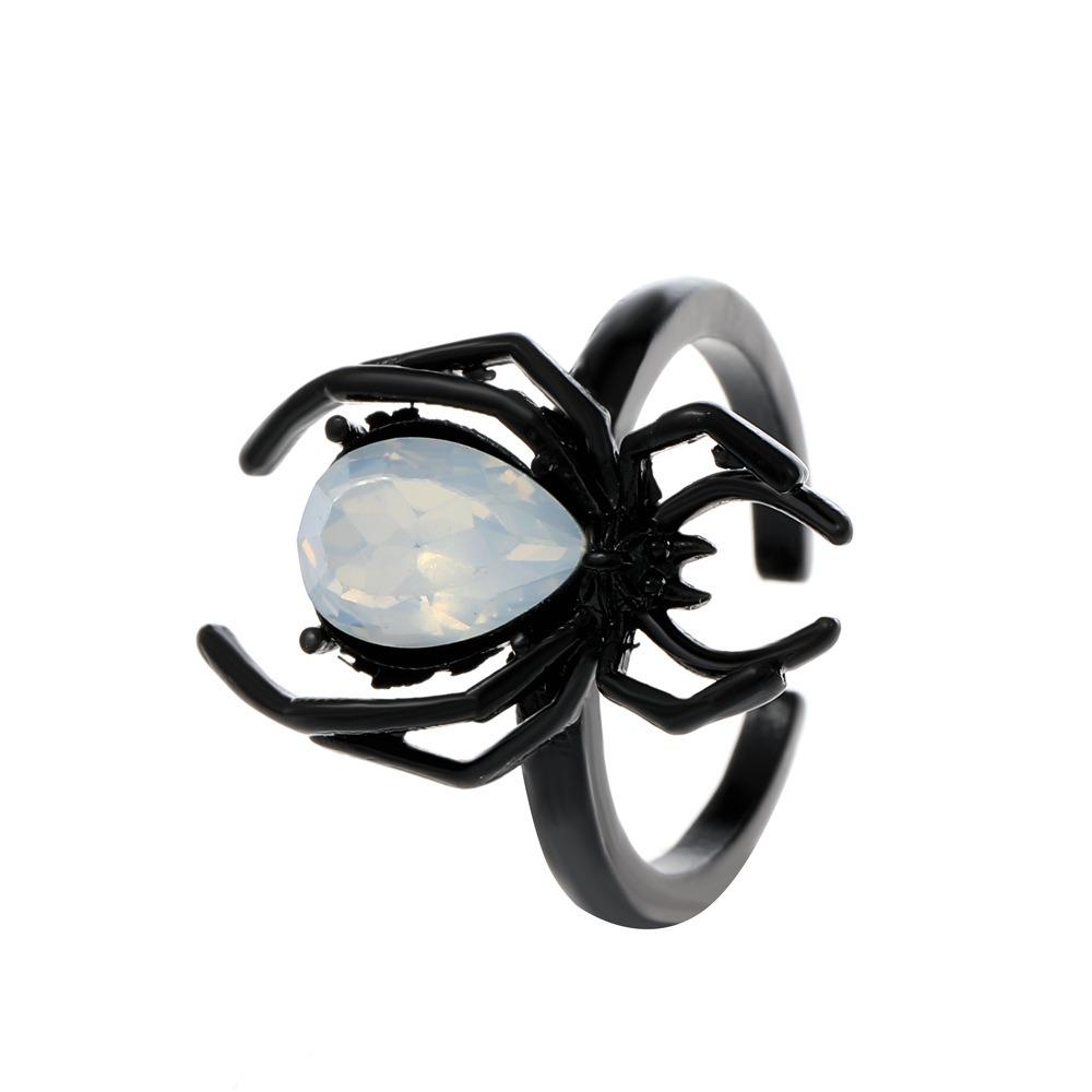 Personality Retro Animal Spider Water Drop Crystal Couple Rings for Women Punk Style Hip Hop Rock Finger Jewelry Accessory Gift