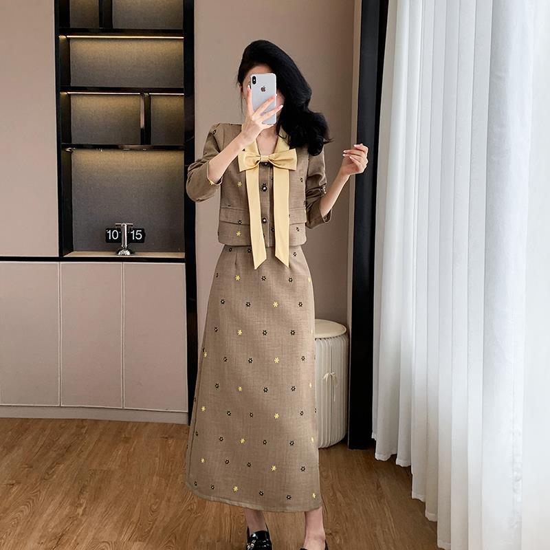 Autumn Chic Two-Piece Set: Elegant Bow Long-Sleeve Top and Midi Skirt