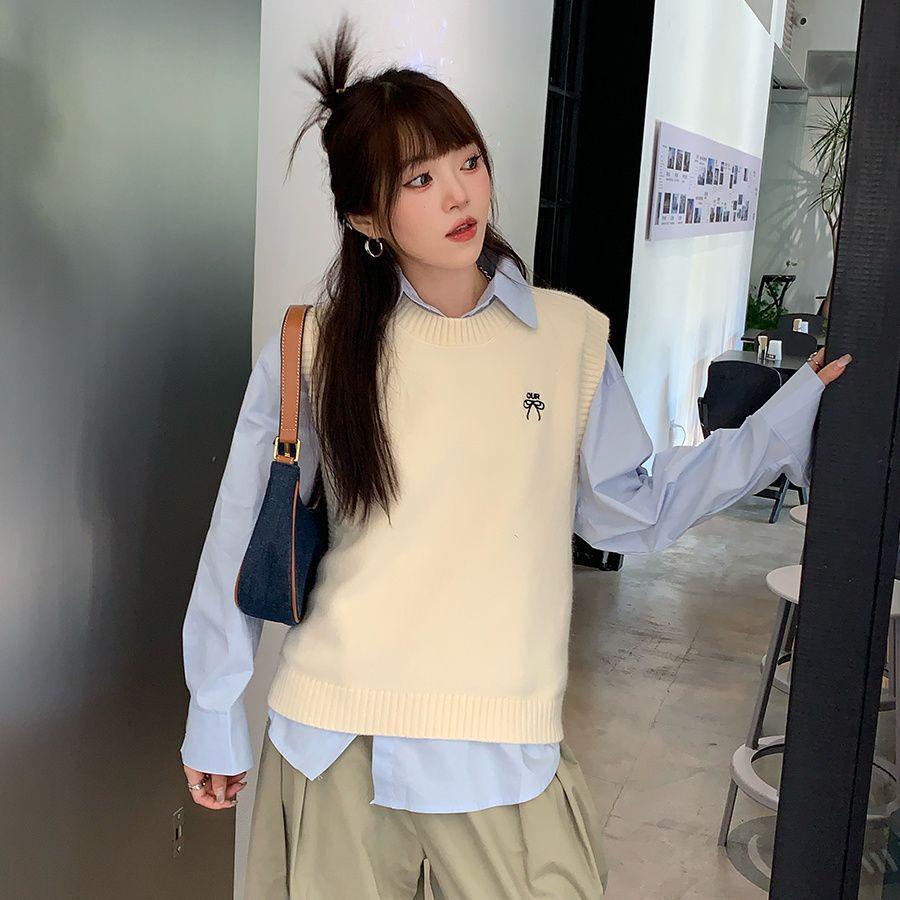 Women's Knitted Sweater Vest - Spring/Autumn 2024 Petite Sleeveless Layering Top