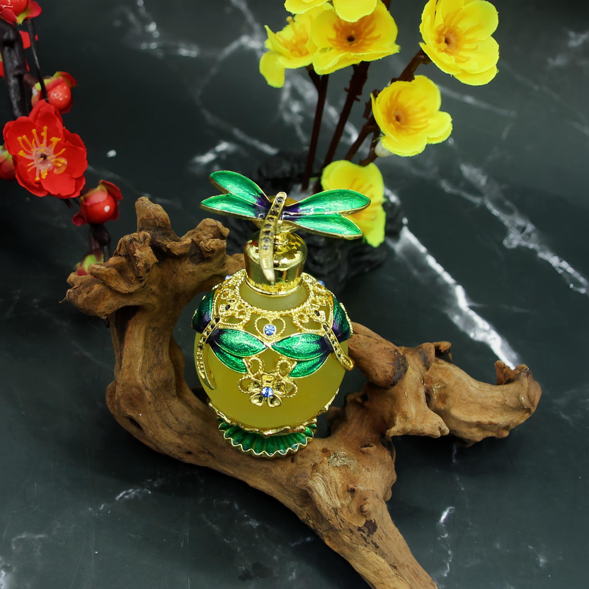 

Пудра-духи Dragonfly - Эссенция Green Encounter 15 мл Пробный флакон Standard Size