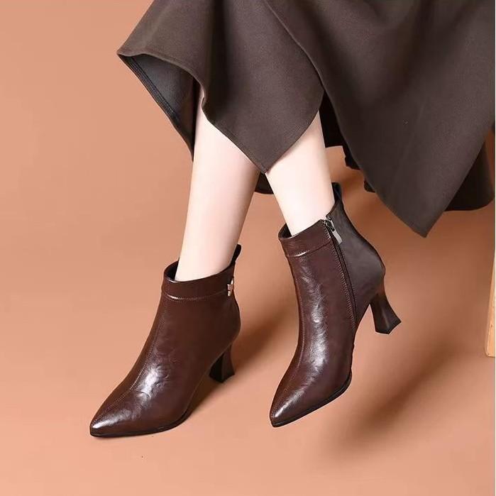 High-heeled Pointed Boots Women's Soft Leather French Stiletto Boots Versatile Medium Boots Autumn and Winter High-heeled Fashion Boots Women