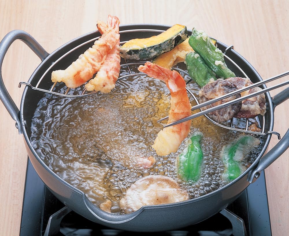 Tamahashi 22cm Iron Deep Induction and Gas with Made in Japan GT-22W Fryer, Compatible, Oil-Draining Rinse,