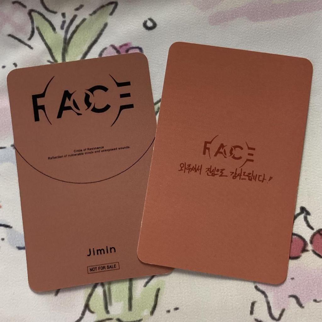 [USED] Jimin JIMIN FACE Universal BTS Lucky Drop Trading Cards (2 pieces)