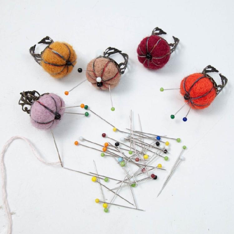 Pin Storage Holder Cushion Sewing Tools Sewing Pin Cushion Hand Ring Shaped Pad
