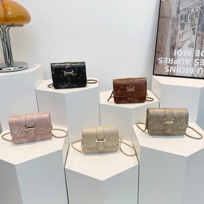 Casual Trendy and Fashionable Design for Women's Texture Solid Color Retro Spring New One Shoulder Crossbody Small Square Bag for Women