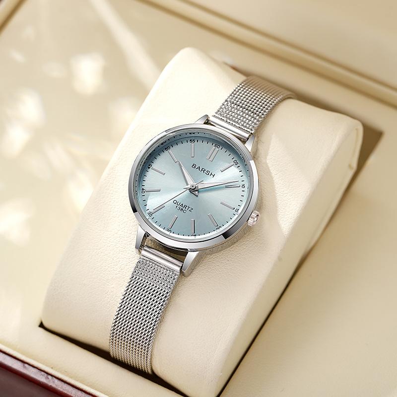 This is a high-end, simple, elegant, light luxury, niche and fashionable watch for women