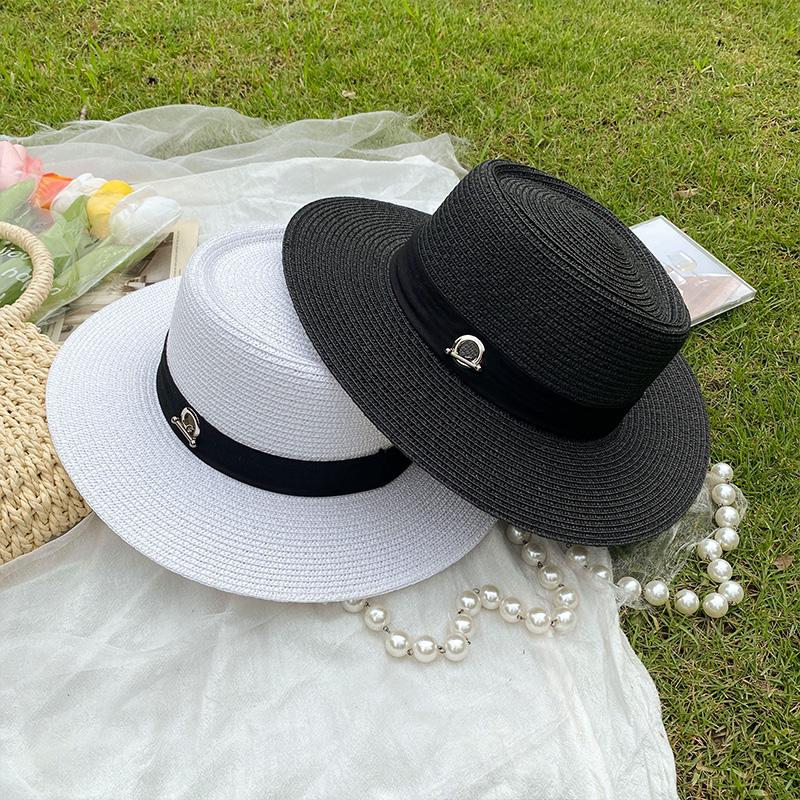 Hat Women's Fashion Elegant Big Eaves Pearl Straw Hat Women's Summer Travel Sunscreen Sun Hat British Top Hat