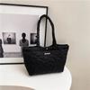 Small Fresh and Fashionable Handbag Bag Women's New Love Embroidered Thread Shoulder Bag Light and Versatile Going Out Tote Bag
