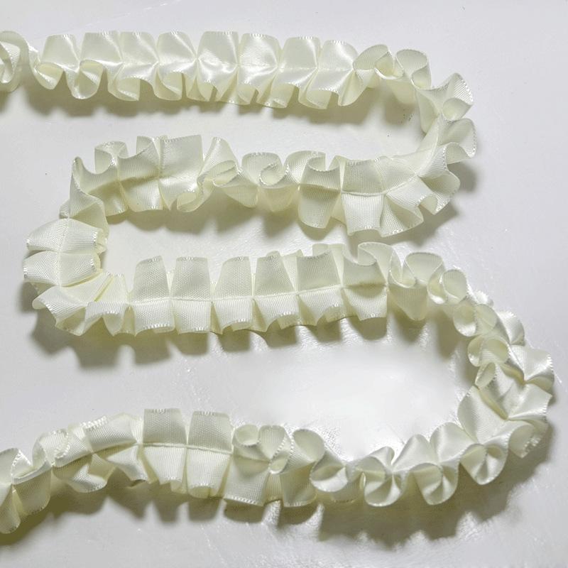 

2.5cm Wide Encrypted Ruffled Polyester Lace Tape for Crafts & DIY Dolls