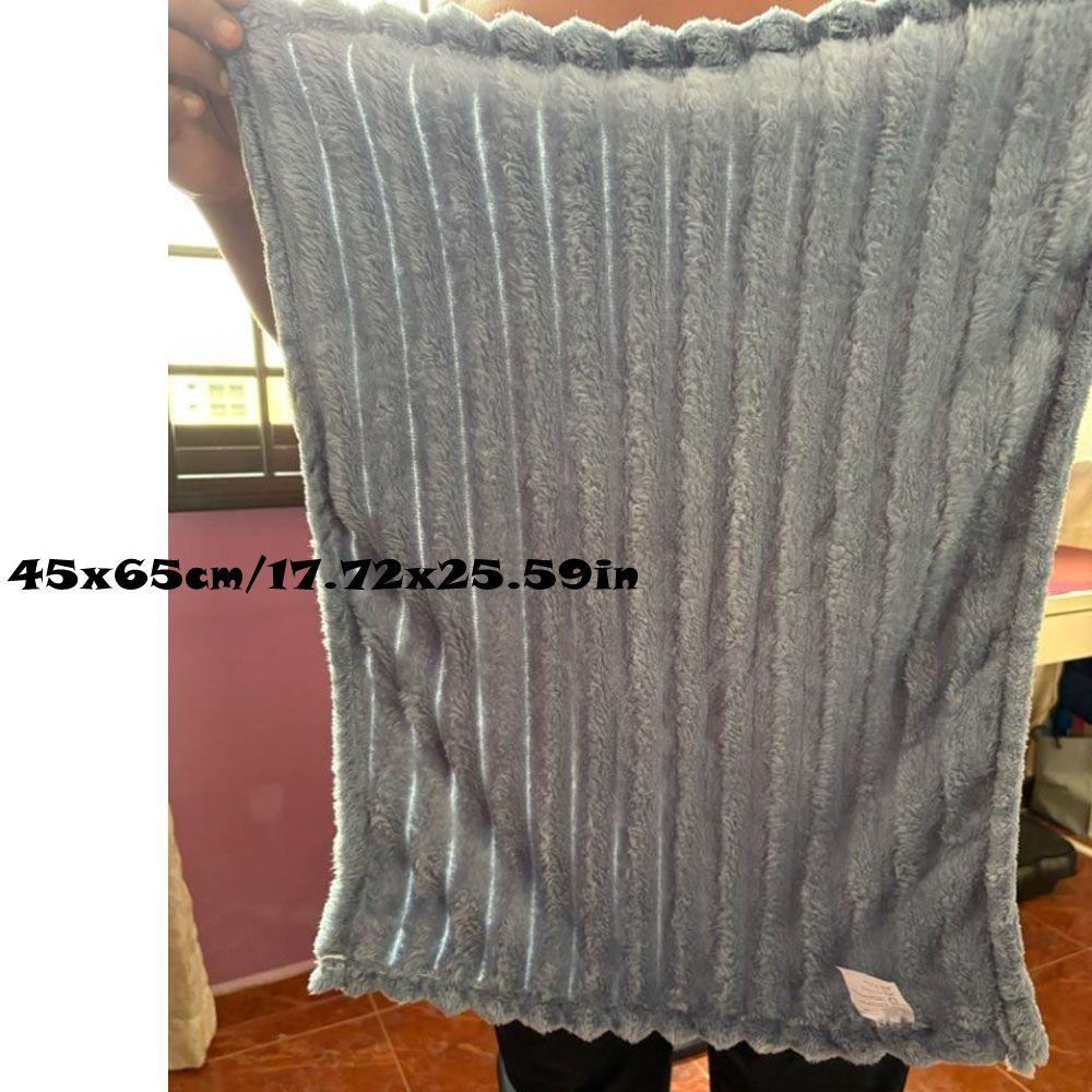 New Double Sided Warm Blanket Skin-Friendly Warm Conditioning Quilt Breathable Solid Color Striped Blankets