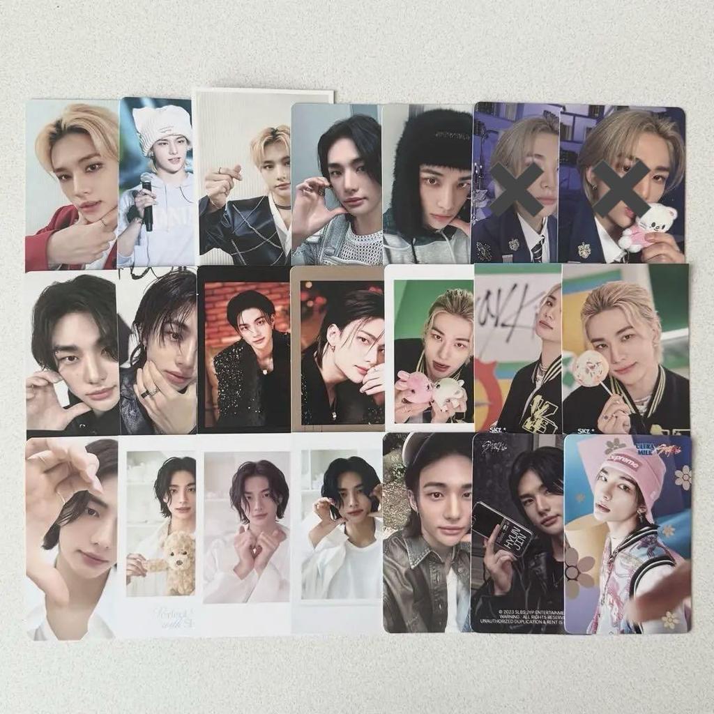 [USED] Stray Kids Hyunjin trading cards, photo cards, stickers, bulk sale