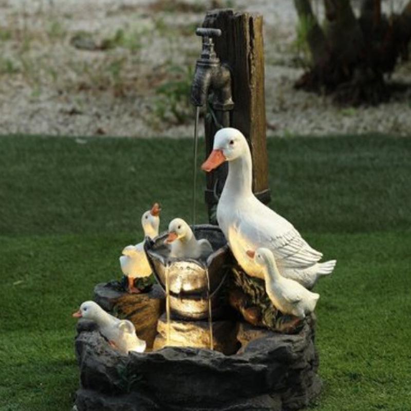 Solar Garden Ornaments: Squirrel & Duck Water Fountain for Outdoor Décor