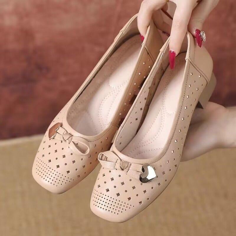 Autumn New Single Shoes Children's Medium Women's Shoes Soft-soled Leather Shoes Hollow Breathable Hole Shoes Single Shoes Women