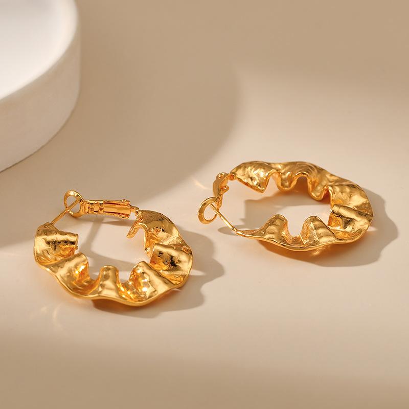 Irregular Personalized 18k Gold Plated Gold Hoop Earrings For Women Fashion Jewelry