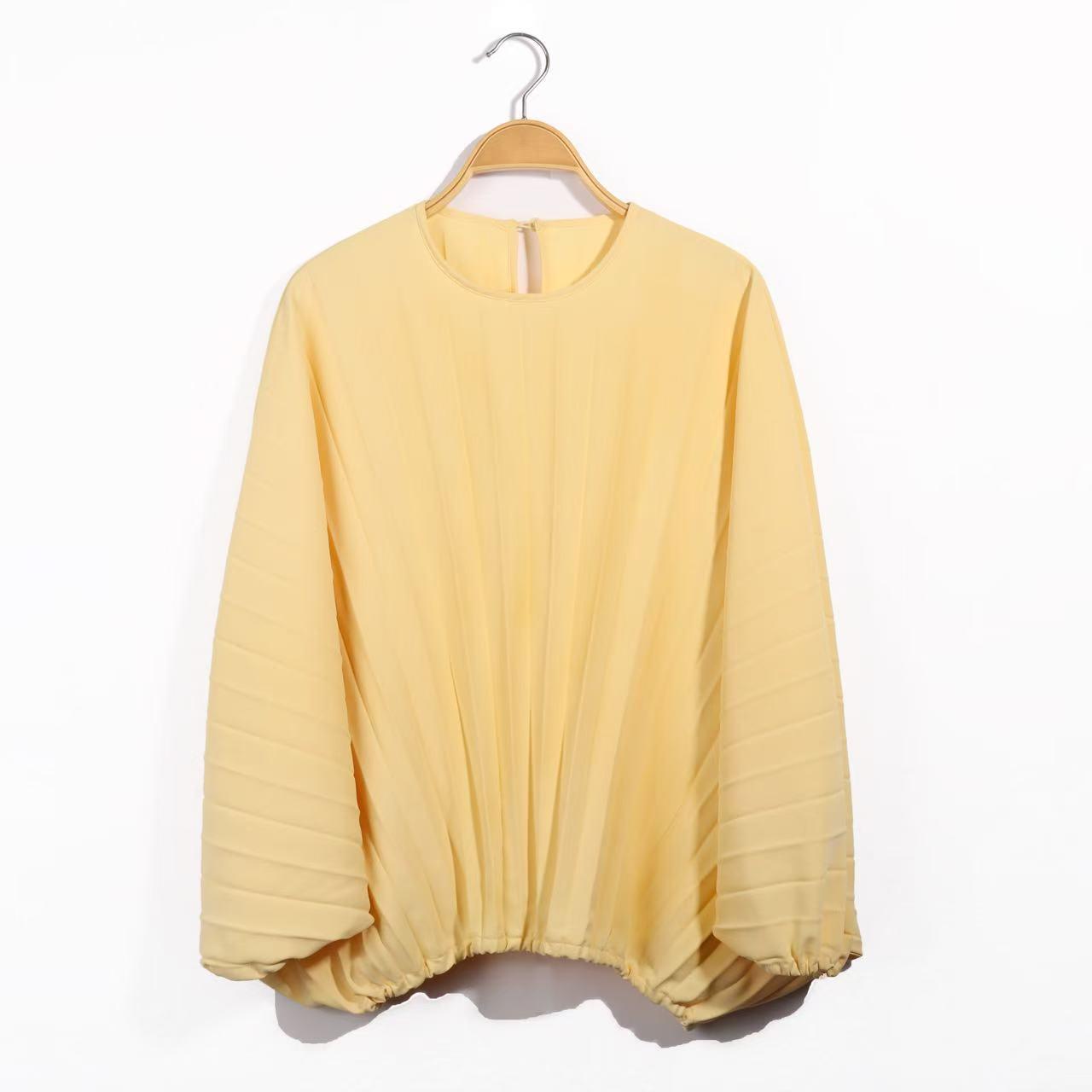 

High-End 2026 Pleated Plus Size Loose Shirt - Versatile for Autumn and Spring Lazy Casual Style One Size