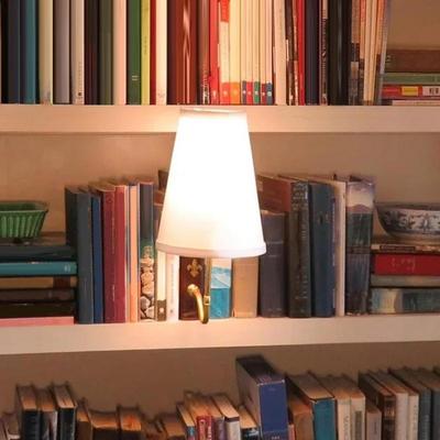 Literature Book Lamp Vintage Table Lamp Bookshelf Light Unique Decorative Shelf Lamp for Living Room Home Decor Pendant
