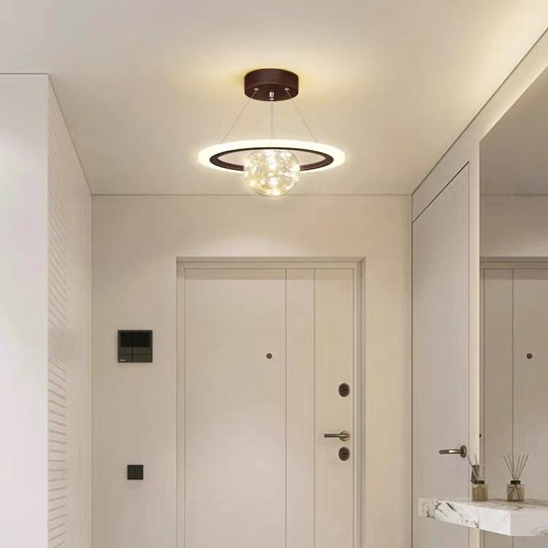 Nordic LED Lampy sufitowe do korytarzy Nowoczesne oświetlenie domu Montowane na powierzchni do sypialni, salonu, korytarza Lampy balkonowe Luster