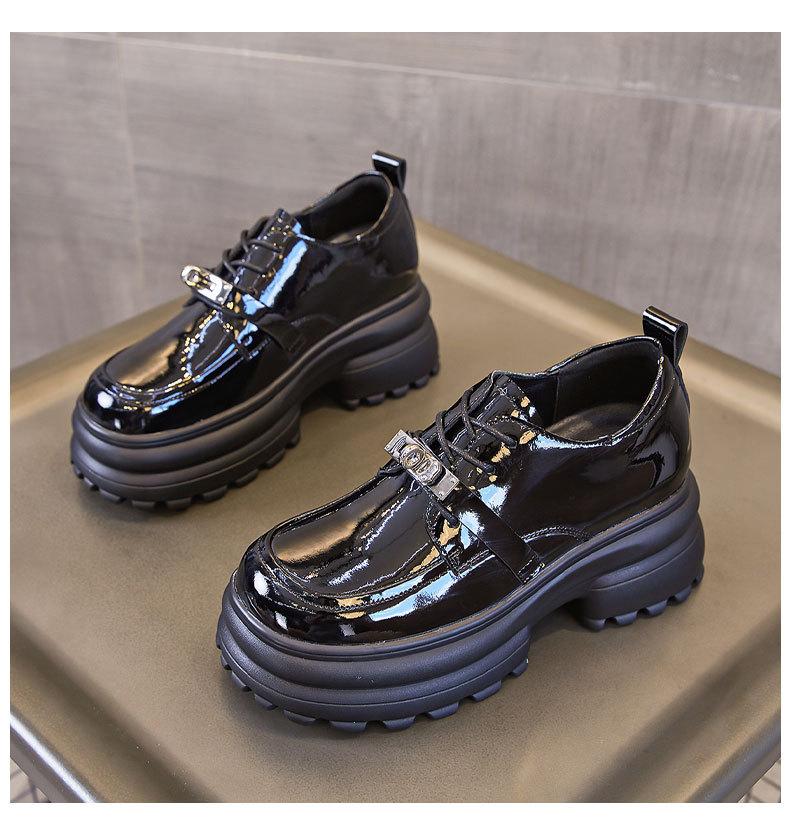 

Маленькие кожаные туфли в британском стиле женские туфли-одинарки 2025 весна и осень женская обувь платформа черные летние на шнуровке лоферы на высоком каблуке 39 чёрный