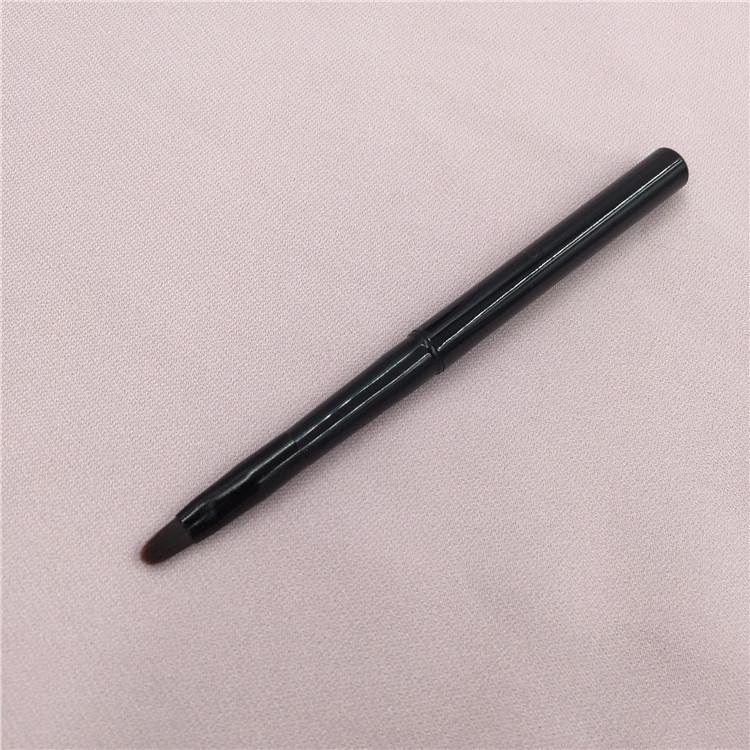 Pro Makeup Brush Set: Lip, Concealer & Angled Eyebrow Brush with Cover