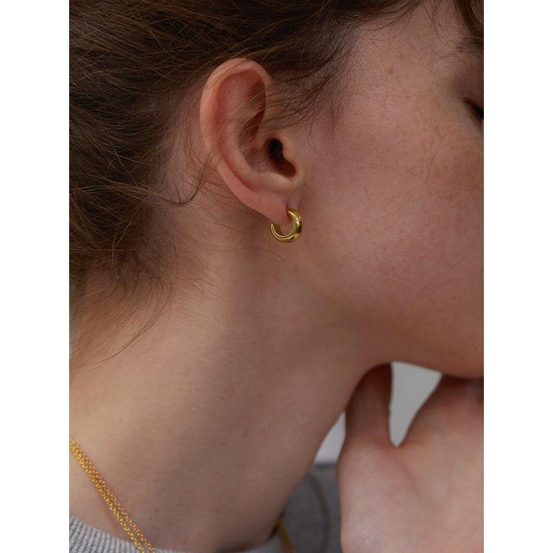 

European and American Simple Style C- Shaped Small Ear Ring Non-Fading Men s and Women s Geometric Earrings Temperament Commute Earrings Minimalist Gold
