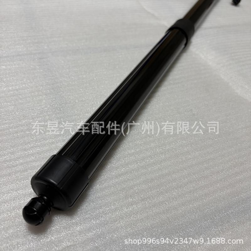 Volvo XC60 (2018-2021) Electric Tailgate Strut: Part Numbers 32136006, 32227614, 31420455