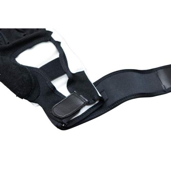 ISAMI Hand Guard for Full Contact Karate Knuckle (Small, Width 7.6cm)