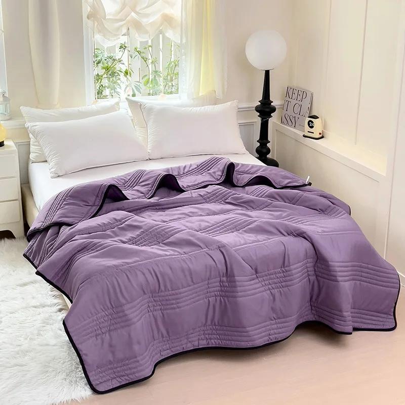 Solid Color Quilted Summer Striped Quilt Nordic Comfort Air Condition Blanket Skin-Friendly Home Soft Bedspread For Adults