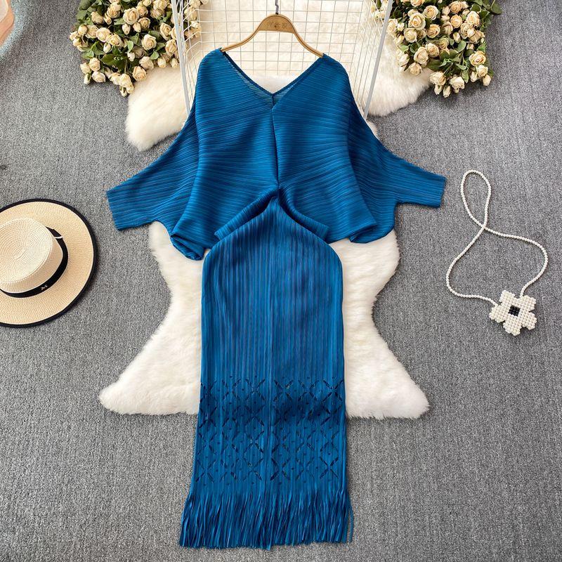 

Платье Саньчжай с драпировкой, рукавами «летучая мышь» и юбкой «рыбий хвост» Blue All yards