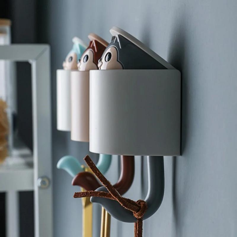 Creative Home Decor Cartoon Animal Squirrel Head Hiding Storage Bathroom Kitchen Hanging Hook Pasting Wall Hooks