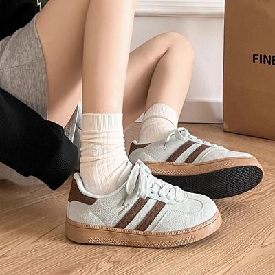 Modetrend vielseitige Retro-Plateau-Trainingsschuhe Damen neue Frühjahr- und Herbst-leichte Freizeitsport-Weichboden-Schuhe