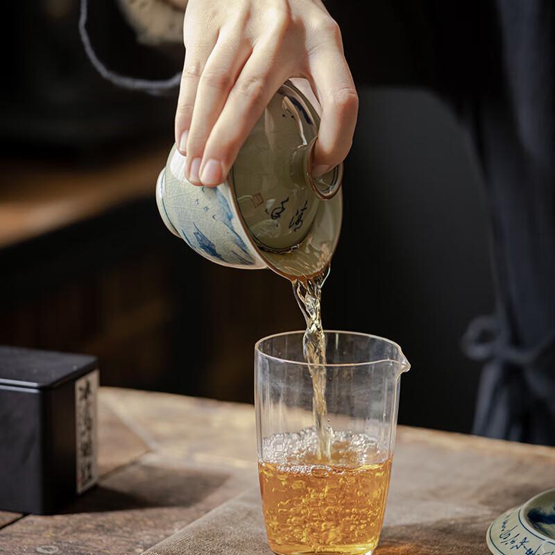 Traditional Hand-painted Blue & White Ceramic Gaiwan Tea Set