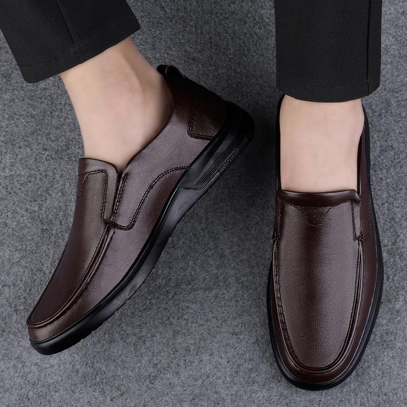 2024 High Quality Male Comfortable Gents Shoes Genuine Leather Mens Slip On Business Shoes New Classic All-match Mens Loafers