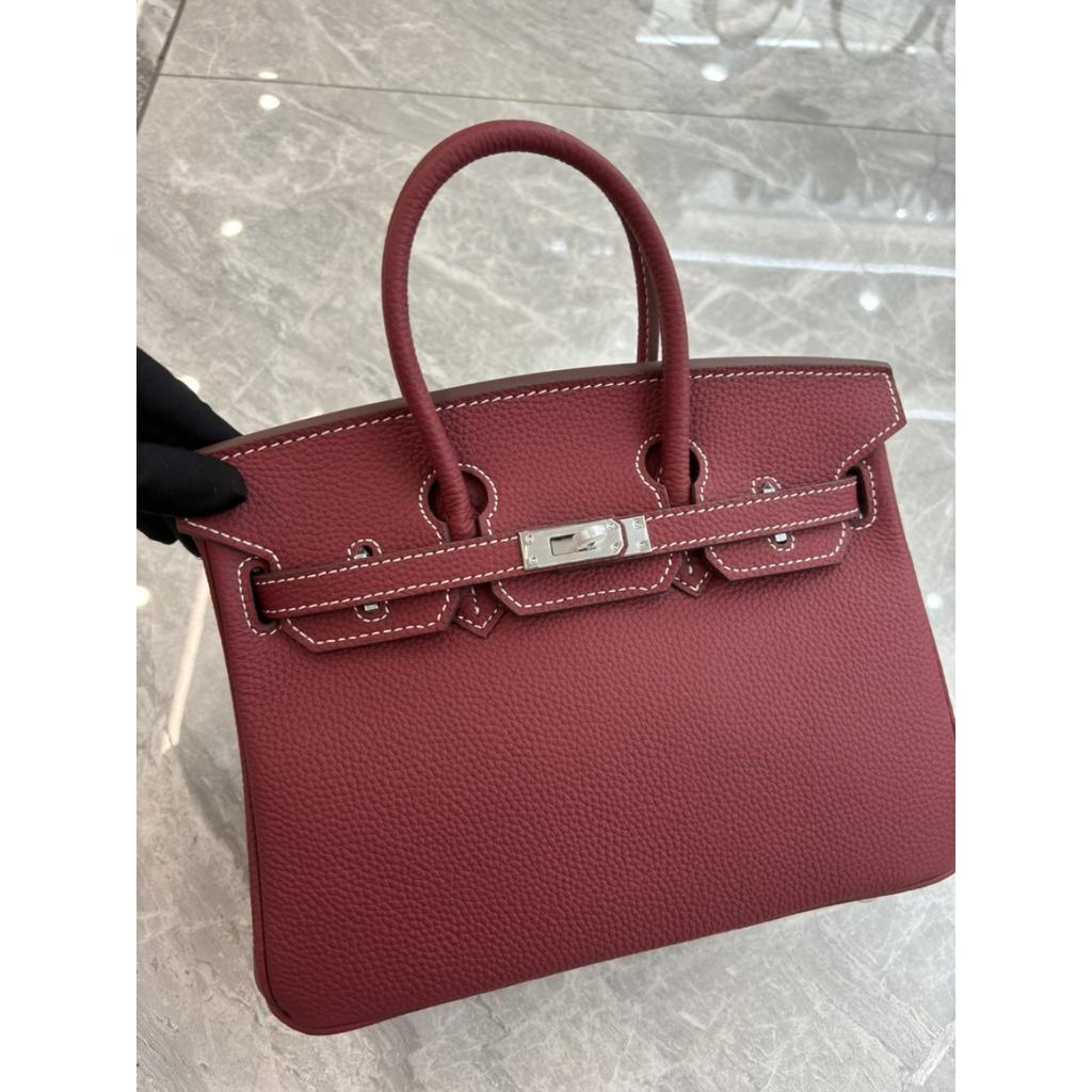 26 Neue Leder Damen Tasche Silberne Schnalle Platin Tasche Litschi Muster Erste Schicht Rindsleder 25cm/30cm Damen Tasche, Großhandel durch den Hersteller