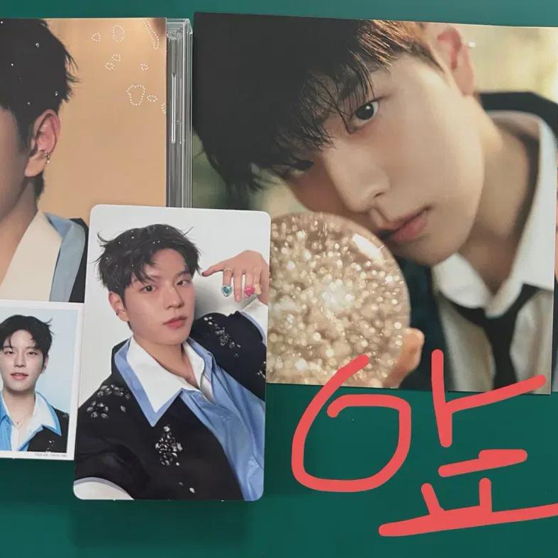 

Набор ограниченного издания фан-клуба Hollow Seung Min