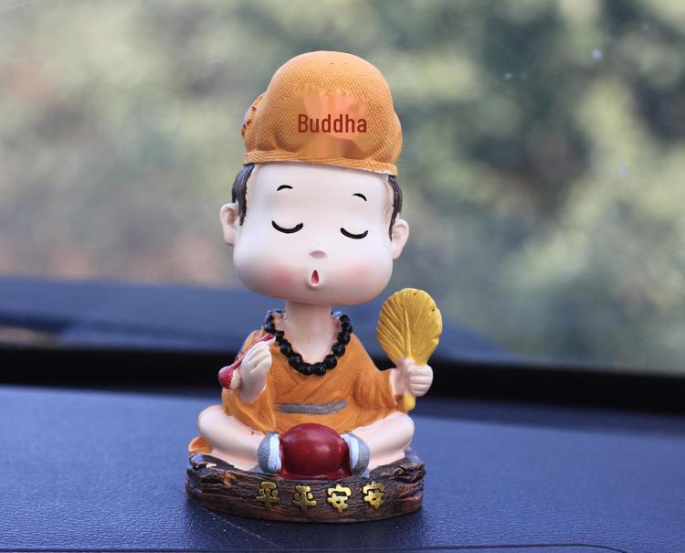 

Креативная трясущаяся голова монаха Цзигун смоляная кукла для украшения автомобиля