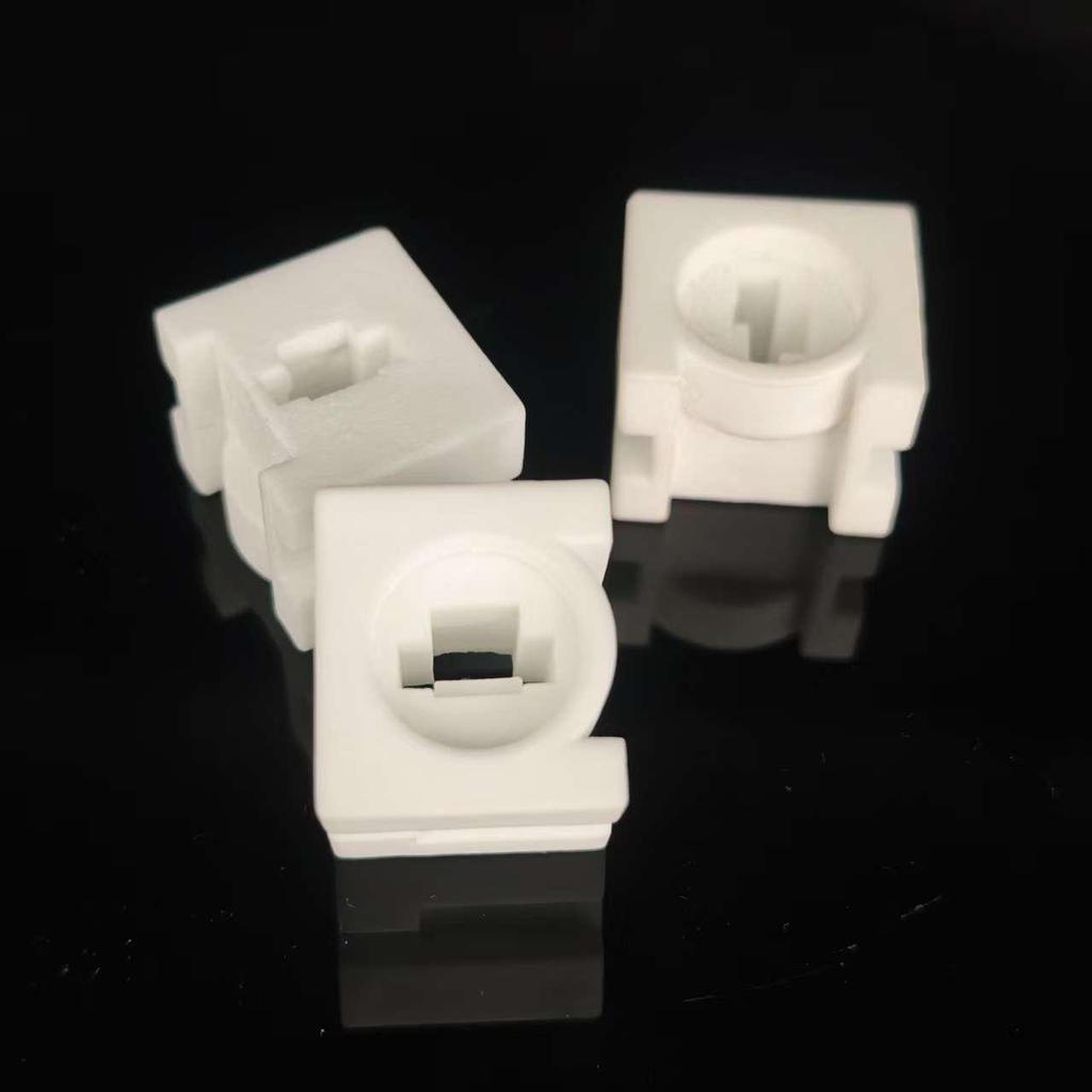 Wear-Resistant, Pressure-Resistant Alumina Ceramic Square Block and Single-Hole Insulator