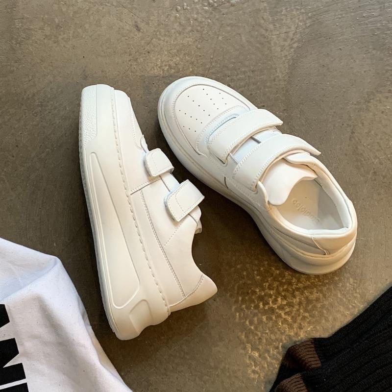 Cowhide version~ thick-soled leather Velcro little white shoes women's new height-increasing casual muffin sports shoes versatile board shoes